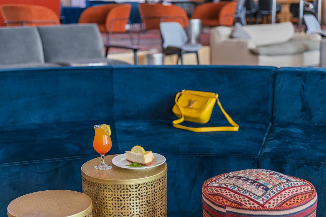 Enjoy Dead Sea Hotel Ein Bokek Exterior photo The lounge at the airport